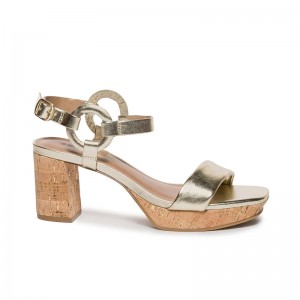 Women Bernardo Candace Platform Sandals Gold | MTK3325IY