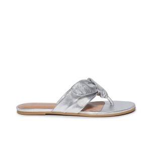 Women Bernardo Harmony Thong Slide Sandals Silver | OHA2231CH