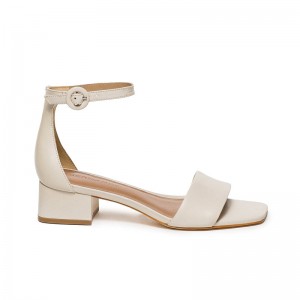 Women Bernardo Jalena Low Heels Sandals White | CTP5795OS