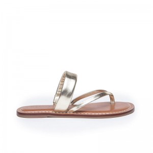 Women Bernardo Leia Thong Flat Sandals Gold | CUE3038PK