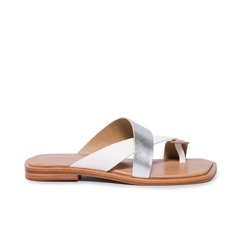 Women Bernardo Amelia Cross Strap Slide Sandals Silver White | JZV3566AU