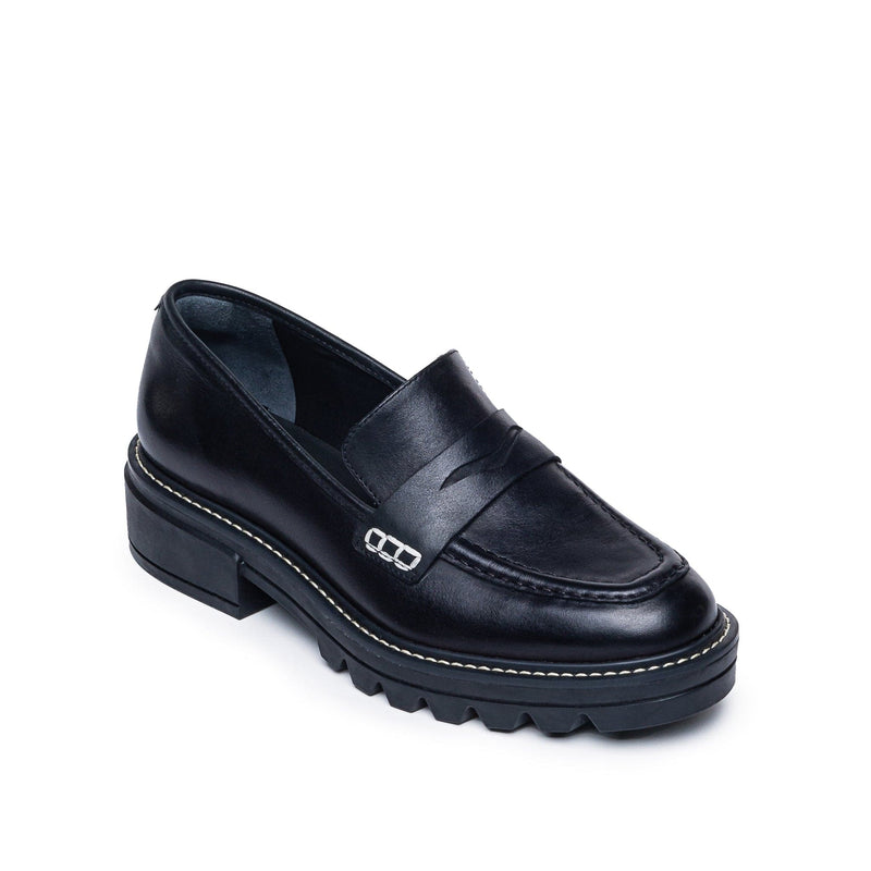 Women Bernardo Chandler Lug-Sole Loafers Black | WYG8598MW