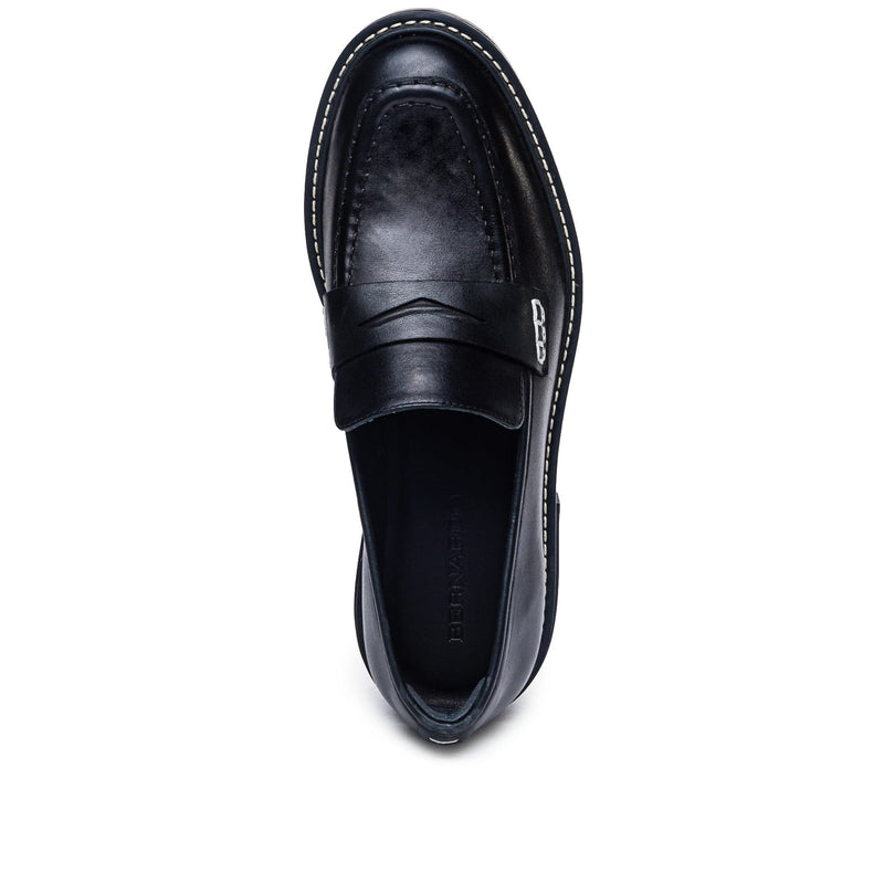 Women Bernardo Chandler Lug-Sole Loafers Black | WYG8598MW