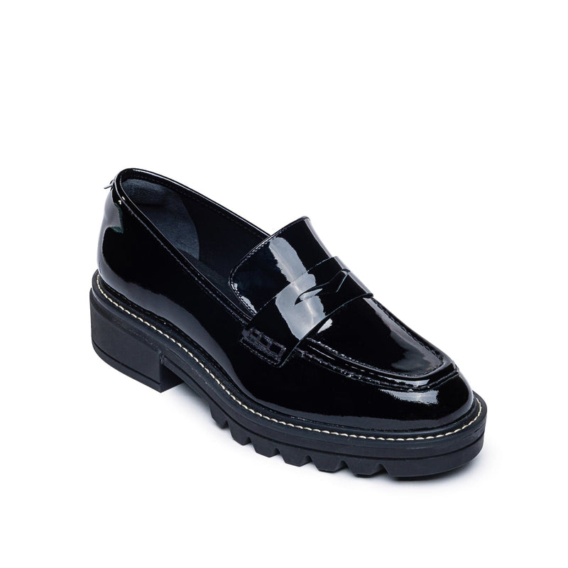 Women Bernardo Chandler Lug-Sole Loafers Black | XNT3553FF