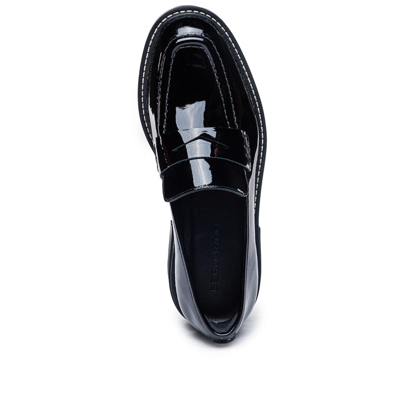 Women Bernardo Chandler Lug-Sole Loafers Black | XNT3553FF