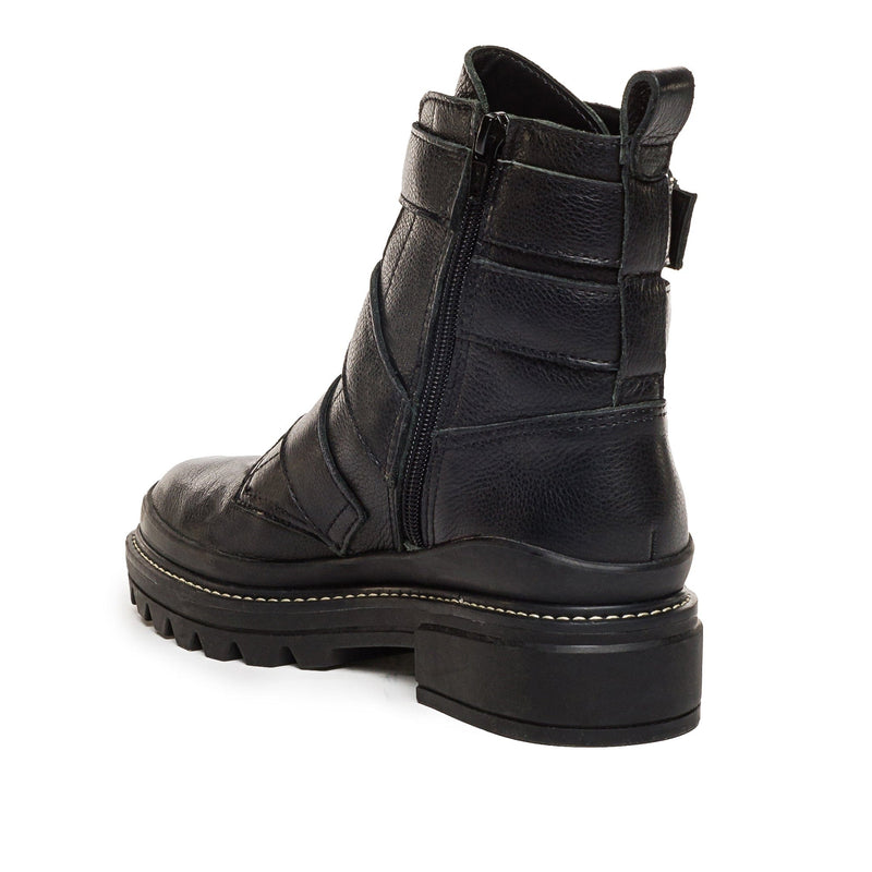 Women Bernardo Durban Moto Ankle Boots Black | KFN7582YF