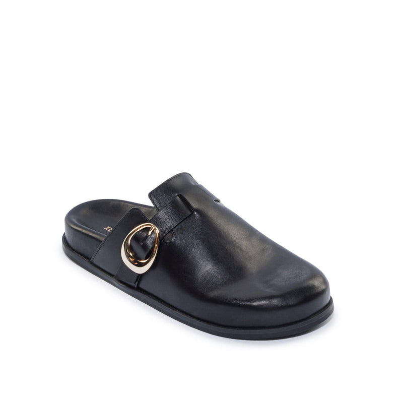 Women Bernardo Easton Slip On Clogs Black | MYG3850ZA