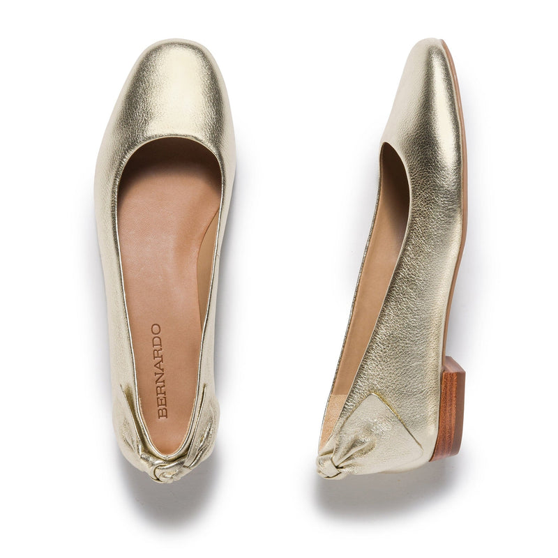 Women Bernardo Eloisa Bow Ballet Flats Gold | FRU5826NF