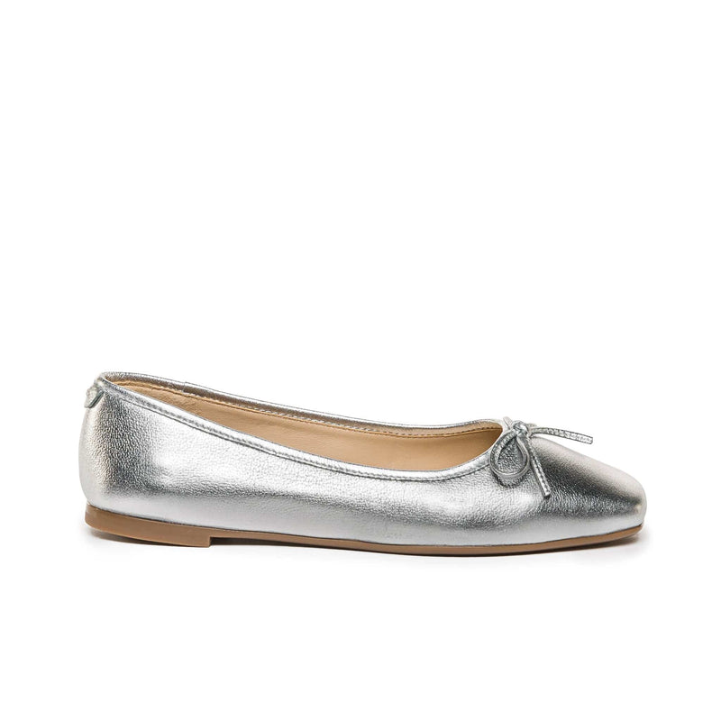 Women Bernardo Gwynn Ballet Flats Silver | XWJ2264SV