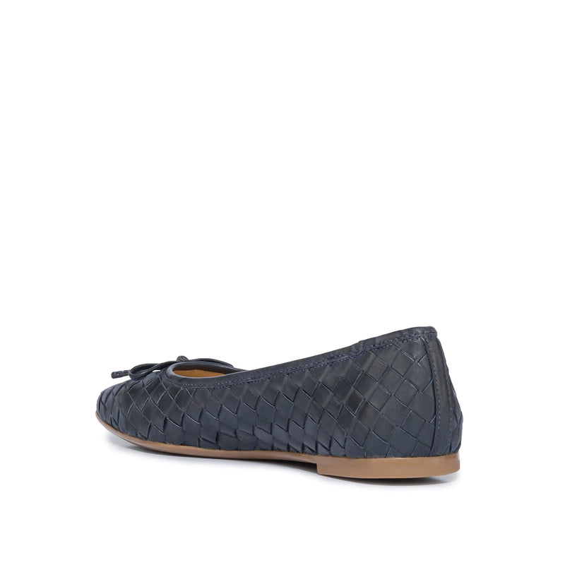 Women Bernardo Gwynn Woven Ballet Flats Navy | VVI6255UD