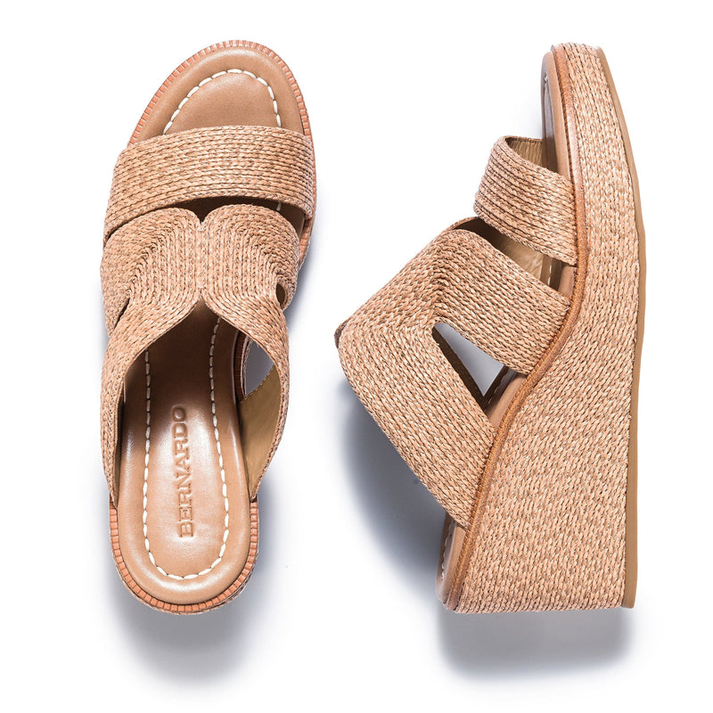 Women Bernardo Kaian Raffia Wedge Sandals Brown | SGH197ZP