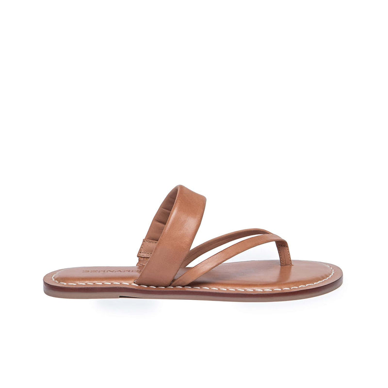 Women Bernardo Leia Thong Flat Sandals Brown | YOS4032IN