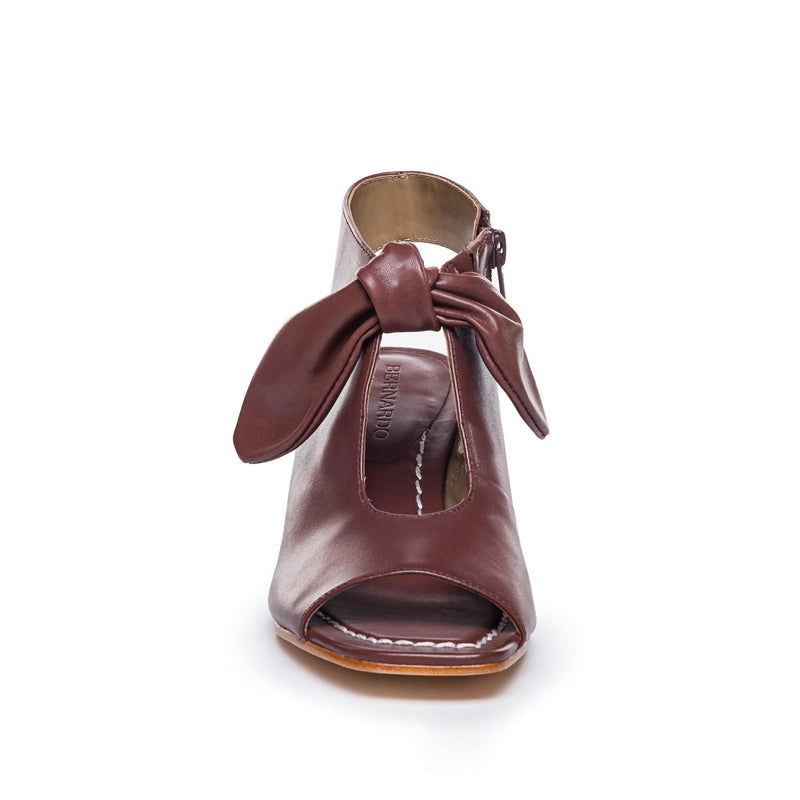 Women Bernardo Lizzie Booties Chocolate | DWM1762SB