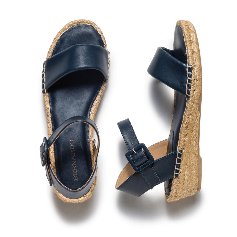 Women Bernardo Madrid Espadrille Wedge Sandals Navy | LCT6618TF