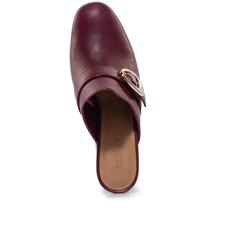 Women Bernardo Natasia Mules Dark Red | LNN638JU