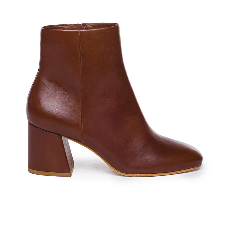 Women Bernardo Nola Ankle Boots Chocolate | UTR6979GG