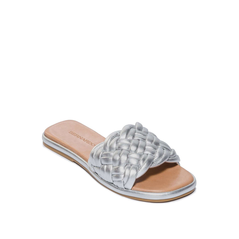 Women Bernardo Troy Woven Slide Sandals Silver | XMH3637DF