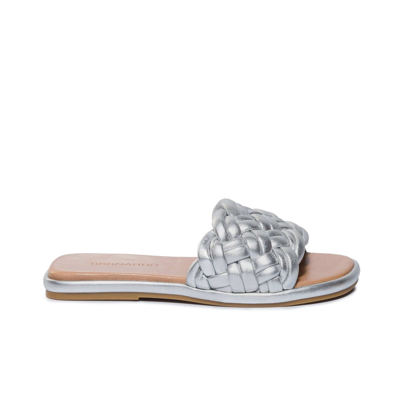 Women Bernardo Troy Woven Slide Sandals Silver | XMH3637DF