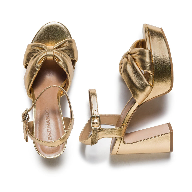 Women Bernardo Veronika Platform Sandals Gold | CVF8563GD